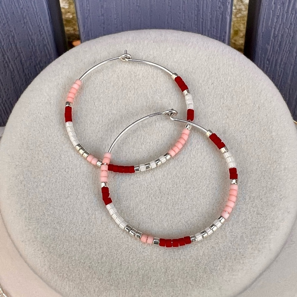 💖 Pretty in Pink Hoop Earrings made with Sterling Silver Hoop & Miyuki beads